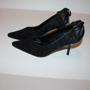 Black Lace Pumps 3.5 Inch Heels Sacha Pointed Toe with Bowtie Accents 8.5 Shoes